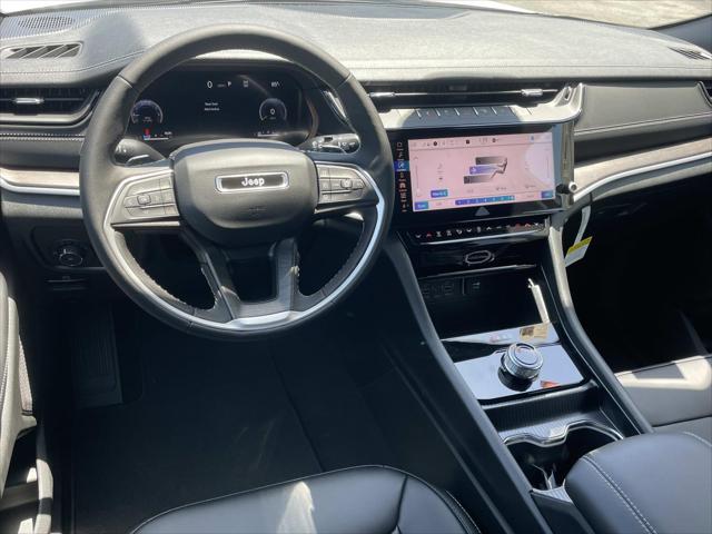 2026 Jeep Grand Cherokee Limited 4x2