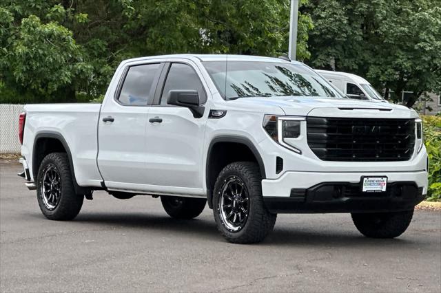 2024 GMC Sierra 1500 4WD Crew Cab Standard Box Pro