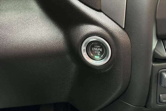 2024 GMC Sierra 1500 4WD Crew Cab Standard Box Pro