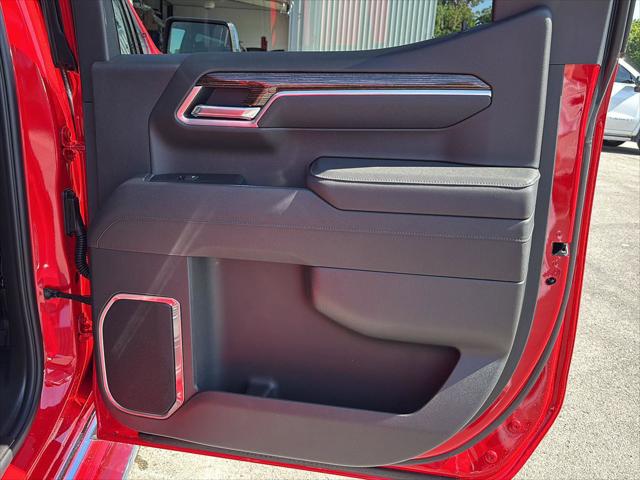 2026 GMC Sierra 1500 Crew Cab, Short Bed, SLE, 4WD