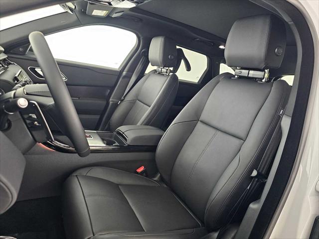 2026 Land Rover Range Rover Velar P250 Dynamic SE