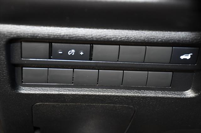 2024 Mitsubishi Outlander SE Black Edition w/Pano Roof S-AWC