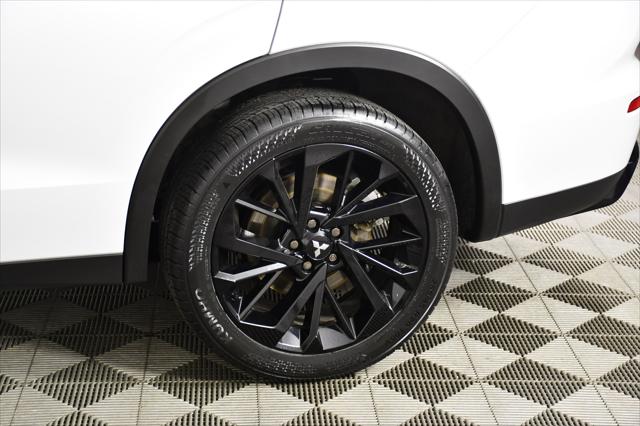 2024 Mitsubishi Outlander SE Black Edition w/Pano Roof S-AWC