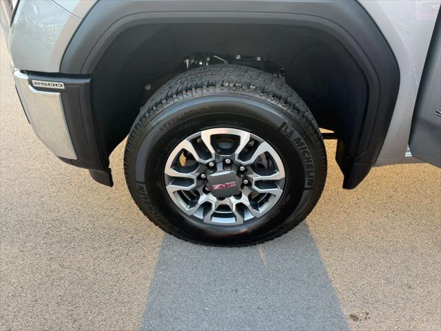 2025 GMC Sierra 2500HD 2WD Regular Cab Long Bed SLE