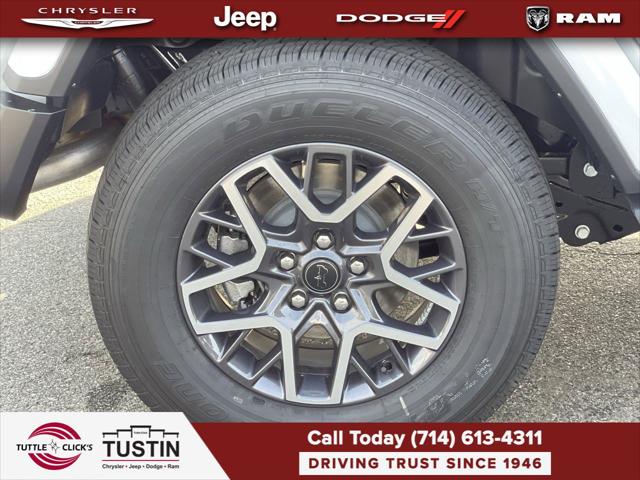 2026 Jeep Wrangler 4-Door Sahara 4x4