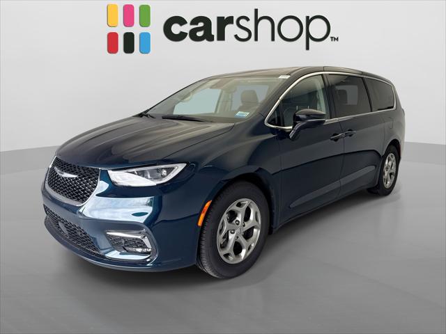 2024 Chrysler Pacifica Limited for sale in Robinson Township, PA