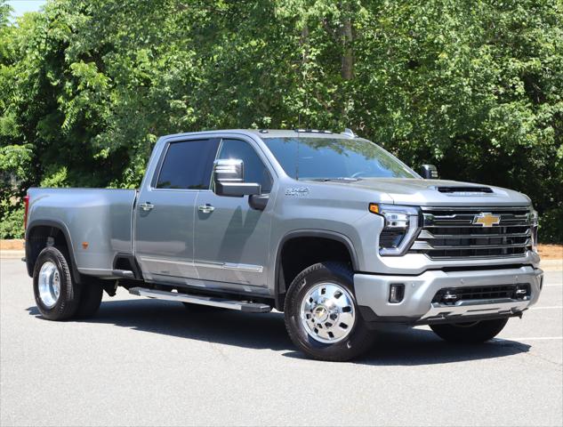 2026 Chevrolet Silverado 3500HD Crew Cab, Long Bed, High Country Dual Rear Wheel, RWD