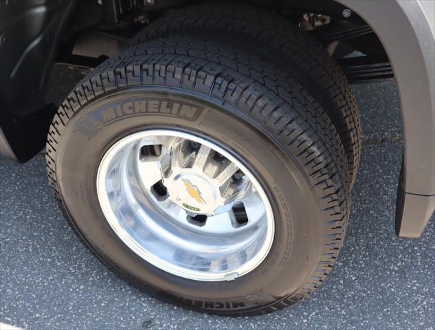 2026 Chevrolet Silverado 3500HD Crew Cab, Long Bed, High Country Dual Rear Wheel, RWD