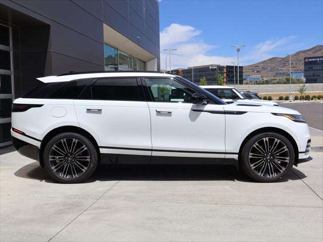 2026 Land Rover Range Rover Velar P250 Dynamic SE