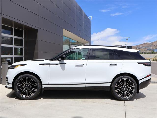 2026 Land Rover Range Rover Velar P250 Dynamic SE