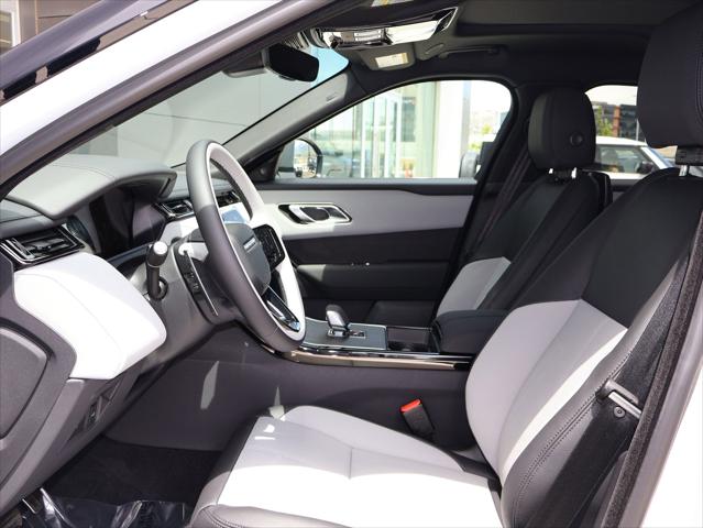 2026 Land Rover Range Rover Velar P250 Dynamic SE