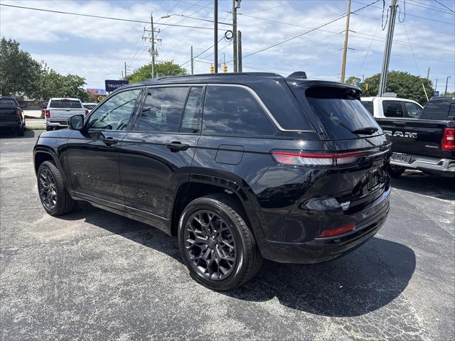 2026 Jeep Grand Cherokee Summit 4x4