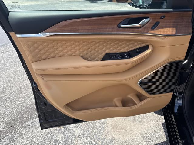 2026 Jeep Grand Cherokee Summit 4x4