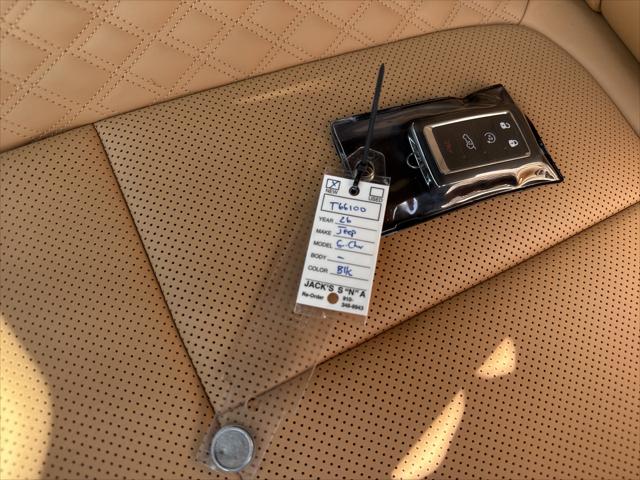2026 Jeep Grand Cherokee Summit 4x4