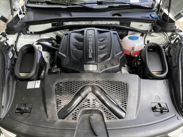 2018 Porsche Macan S