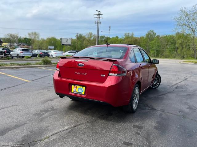 2011 Ford Focus SES