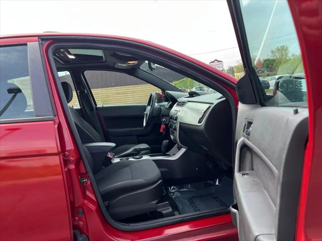2011 Ford Focus SES