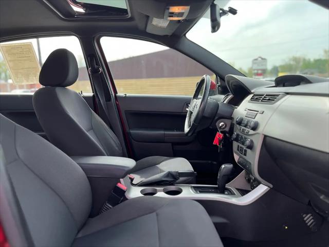 2011 Ford Focus SES