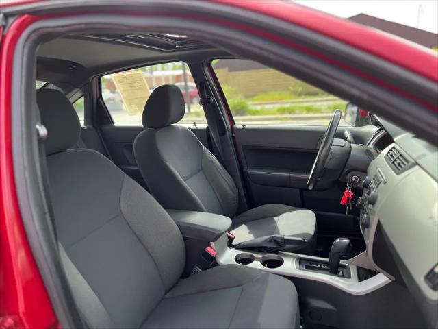 2011 Ford Focus SES