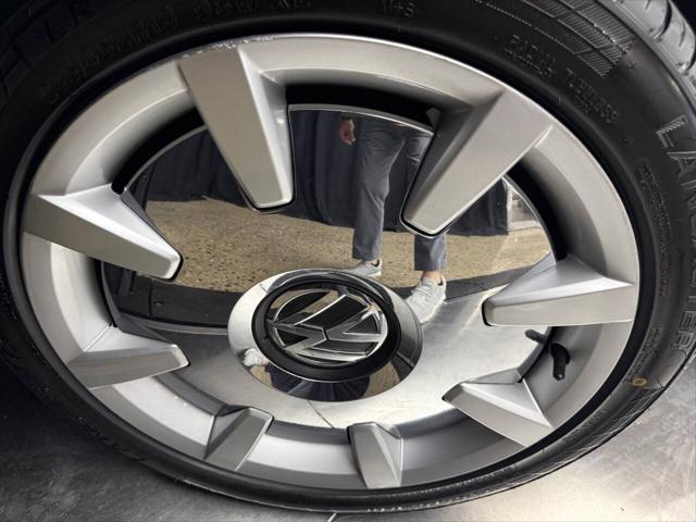 2013 Volkswagen Beetle 2.5L