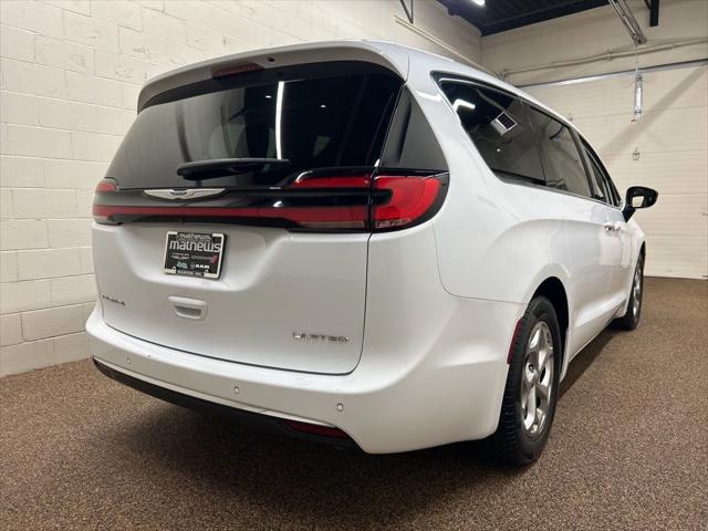 2024 Chrysler Pacifica Limited