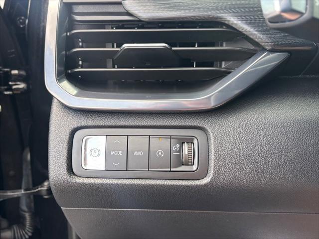 2026 GMC Acadia AT4 AWD