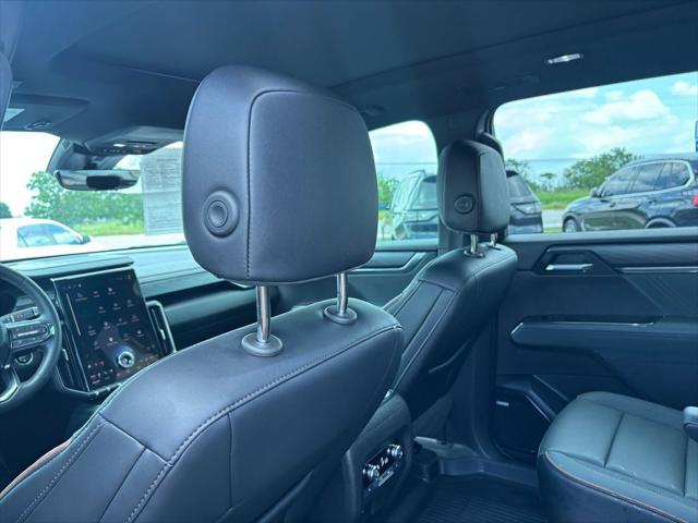 2026 GMC Acadia AT4 AWD