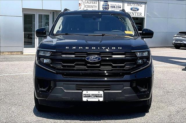 2025 Ford Expedition Active MAX