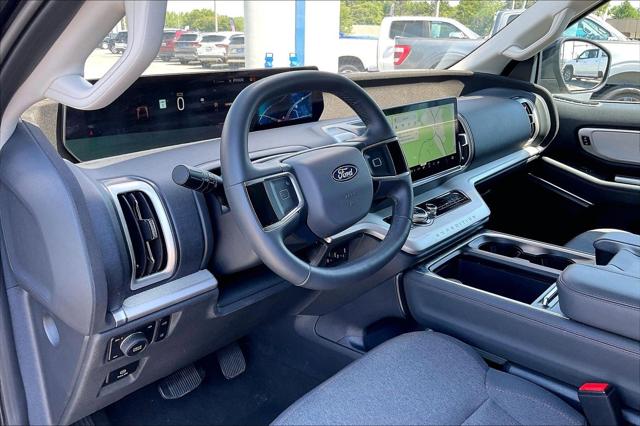 2025 Ford Expedition Active MAX