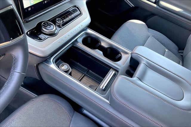 2025 Ford Expedition Active MAX