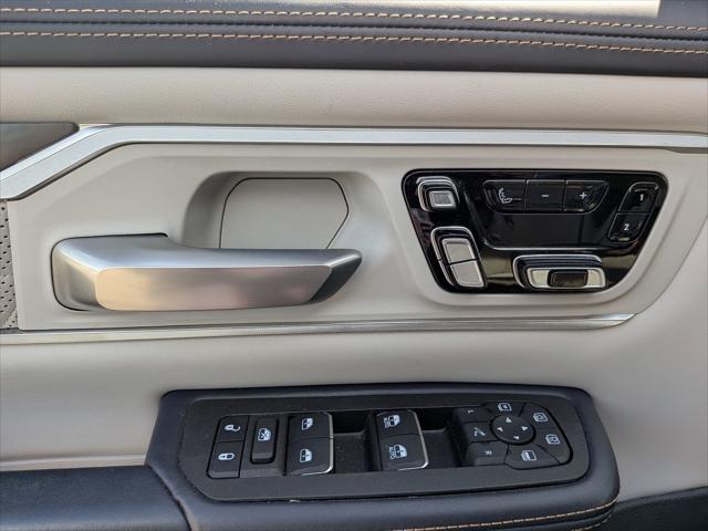 2025 Ram 1500 Tungsten Crew Cab 4x4 5'7" Box