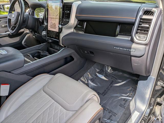 2025 Ram 1500 Tungsten Crew Cab 4x4 5'7" Box