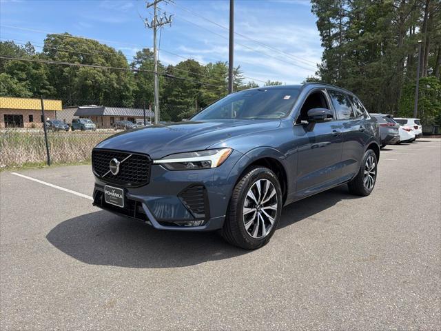 2024 Volvo XC60 B5 Plus Dark Theme 2024 Volvo XC60 B5 Plus Dark Theme