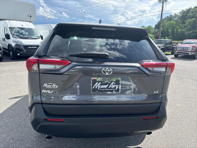2022 Toyota RAV4 LE