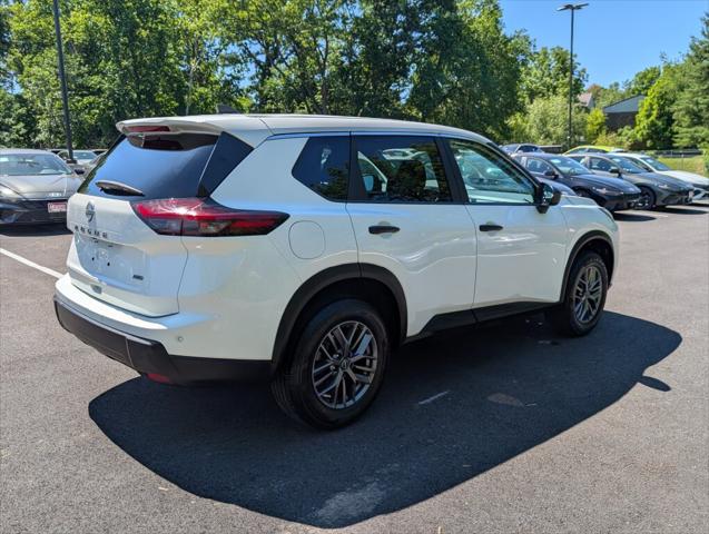 2024 Nissan Rogue S Intelligent AWD 2024 Nissan Rogue S Intelligent AWD