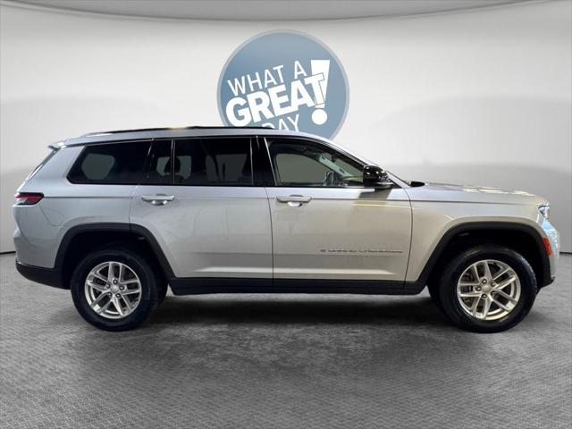 2023 Jeep Grand Cherokee L Laredo 4x4