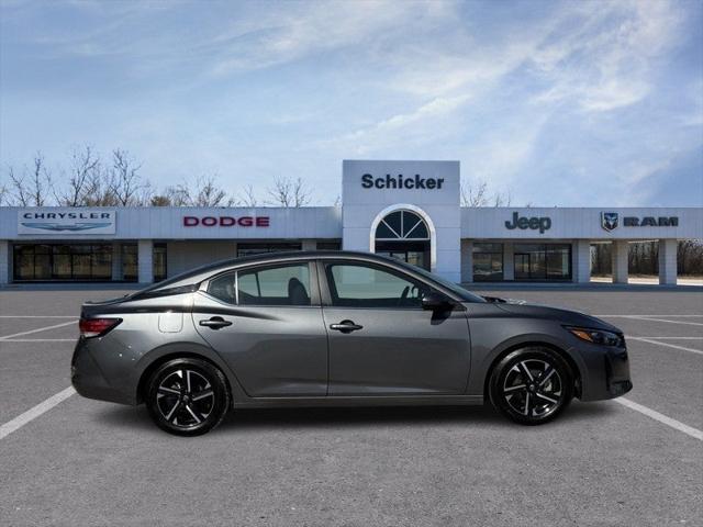2024 Nissan Sentra SV Xtronic CVT