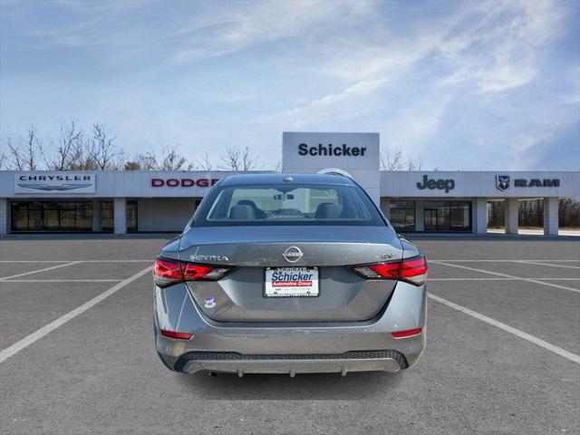 2024 Nissan Sentra SV Xtronic CVT