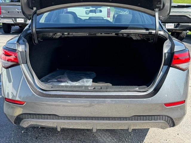 2024 Nissan Sentra SV Xtronic CVT