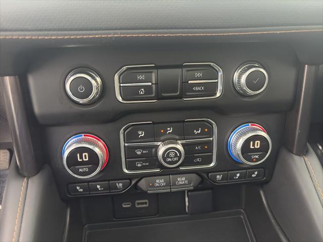 2022 GMC Yukon 4WD AT4