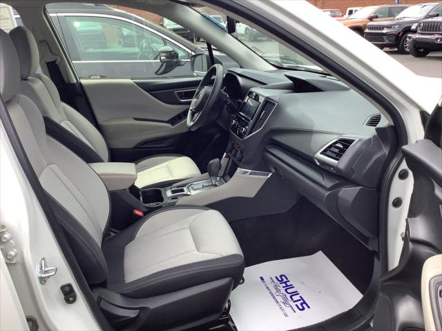 2024 Subaru Forester Base
