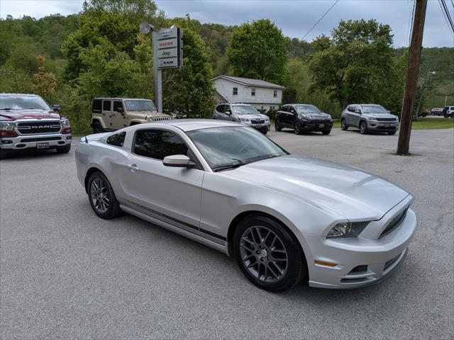 2013 Ford Mustang V6 Premium 2013 Ford Mustang V6 Premium