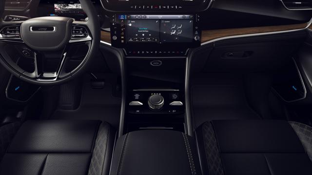 2026 Jeep Grand Cherokee L Summit 4x4