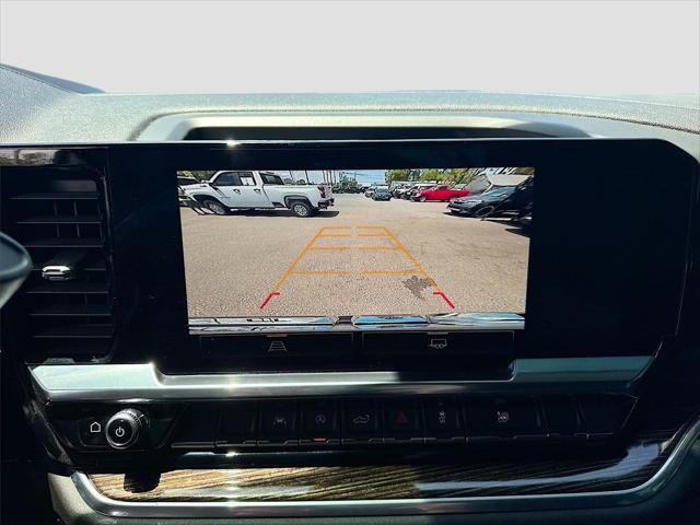2024 GMC Sierra 1500 4WD Crew Cab Short Box Elevation with 3SB
