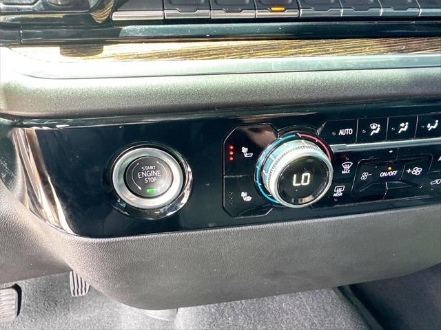 2024 GMC Sierra 1500 4WD Crew Cab Short Box Elevation with 3SB