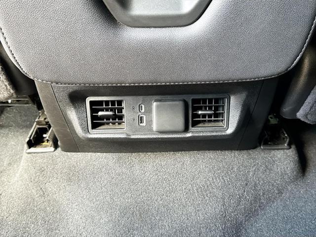 2024 GMC Sierra 1500 4WD Crew Cab Short Box Elevation with 3SB
