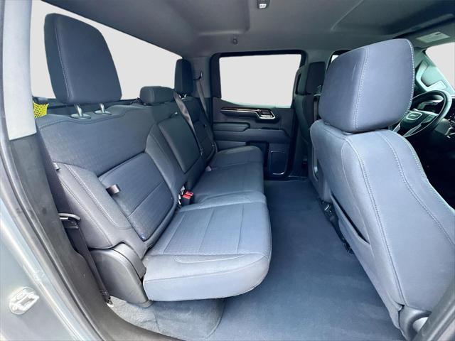 2024 GMC Sierra 1500 4WD Crew Cab Short Box Elevation with 3SB