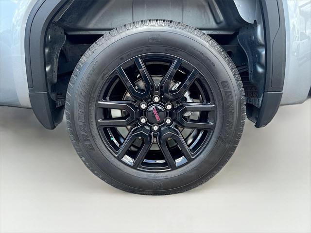 2024 GMC Sierra 1500 4WD Crew Cab Short Box Elevation with 3SB
