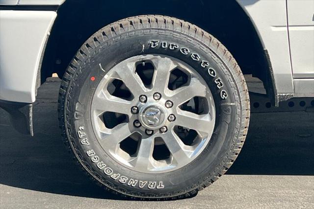 2026 Ram 3500 3500 Big Horn Crew Cab 4x4 8 Box