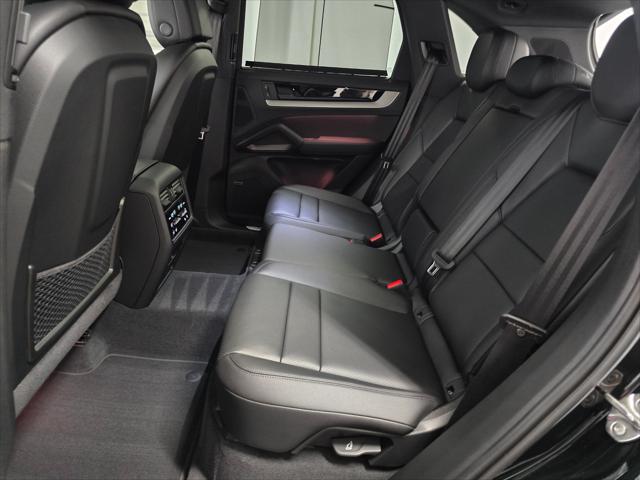 2026 Porsche Cayenne Unknown